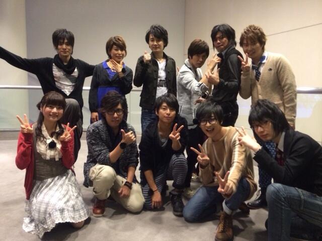 代永翼 今日の 八犬伝 のイベント終わりに共演者皆で写真を撮ったよぉ 皆いい顔してますなぁ O Http T Co Bspzw3khae Twitter