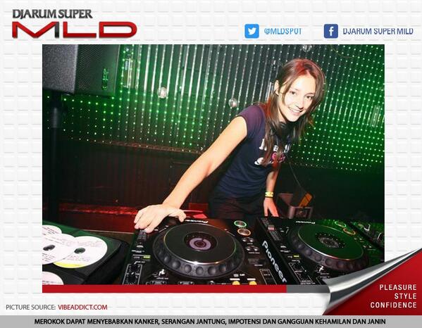 MLDSPOT's tweet photo. Siapa yang mau lihat langsung DJ cantik ini di club? Tiket gratis menunggu kamu! Click: http://t.co/Qw9Z2LlRjS http://t.co/60BALtgD6c