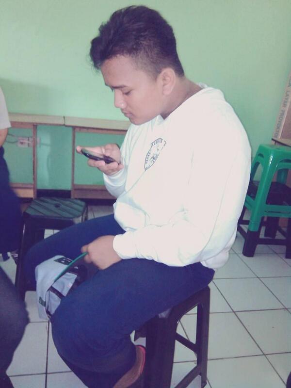 SOLID_official's tweet photo. ini {} http://t.co/PsCVZ7PsB4