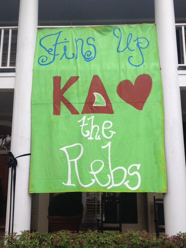 ΚΔ loves the Rebs! Beat Troy!