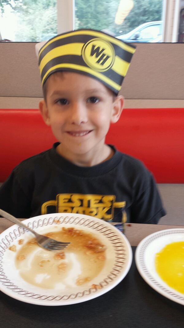 ben_nuge's tweet photo. Sam rocking the waffle house right by our house! http://t.co/3ezdyPeRqz