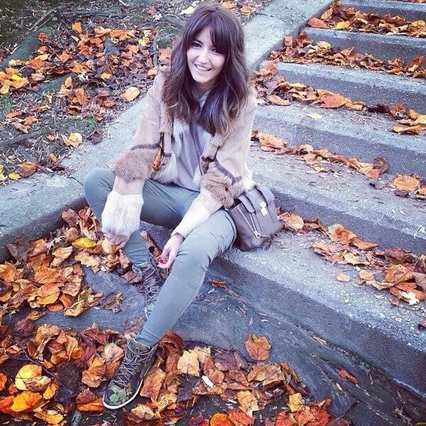 PerAlisha's tweet photo. Welcome again bangles <3 http://t.co/cht8Fta0ay