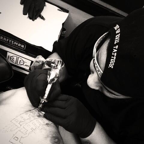 Paper Platoon On Twitter Paper Platoon Family Officially Grows Ahunnet Swoup For The Life Now Paperplatoonsalute Http T Co R5ubyymsql Email me at scizzor@paperplatoon.com and we got u i wouldn't be here today. officially grows ahunnet swoup