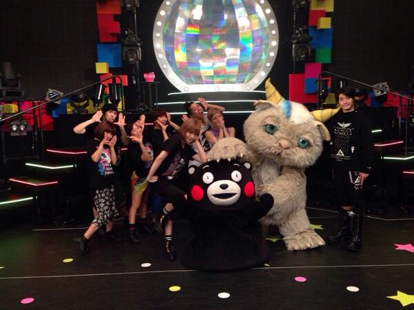 pamyurin's tweet photo. 集合写真。きゅーんがちょっと嫉妬してて可愛かった。。 http://t.co/ohptPcxLWm
