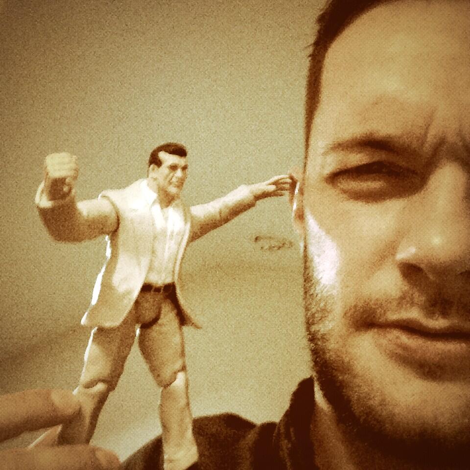 BZNLNV8IYAAaW9l.jpg:large