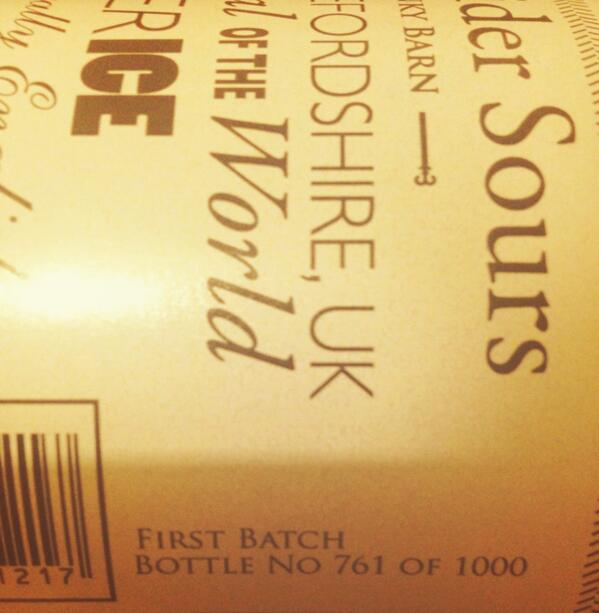 Guyilott's tweet image. First Batch Willys Cider Apple Sours tonight! Cheers @RachelETranter  #WillysCider #Sours #OverIce