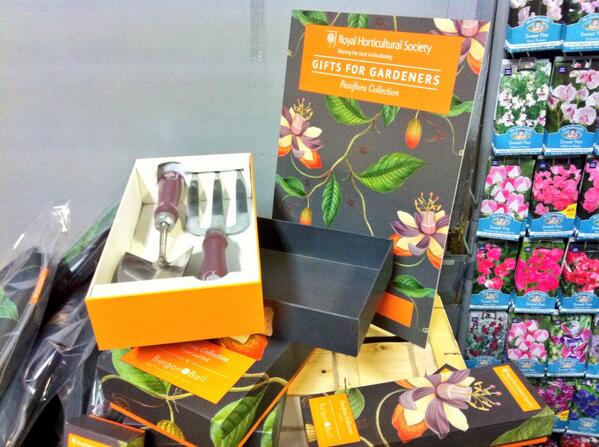 More gifts for gardeners:  <a href="/burgonandball/">Burgon & Ball</a> Passiflora Collection tools and gloves now available.