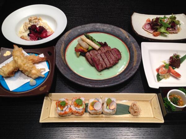 クリスマスメニュー始めました！
値段はなんと￡55！