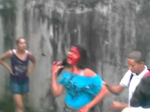Pelea Sangrienta en Colombia - quepapelazo.com/pelea-sangrien…