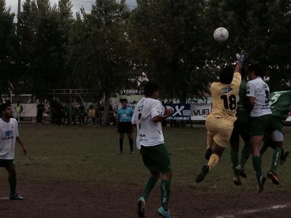 Copatelmex's tweet photo. Ataque del equipo #DF en el arco de #Sonora #FaseNacionalVaronil http://t.co/PDVLRWzFHH