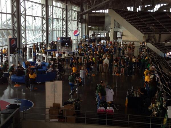 Baylor fans out in full force at the Sports Network pre-game tailgate at AT&amp;T Stadium this afternoon.