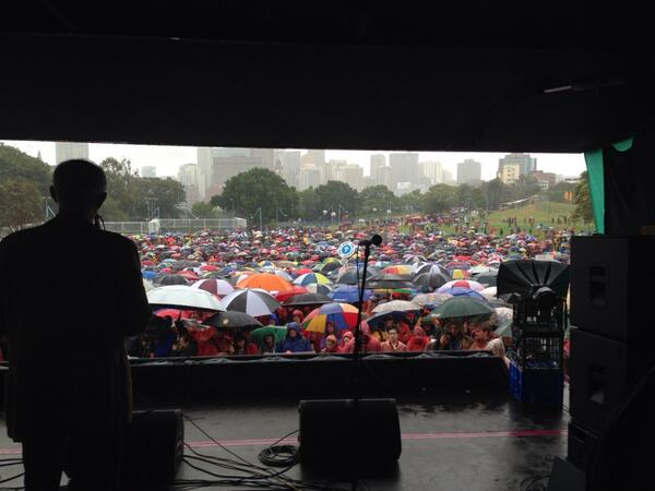tanya_plibersek's tweet photo. Thanks to all the hearty souls braving the rain to take #climateaction  #auspol http://t.co/QUkR7L9BJh
