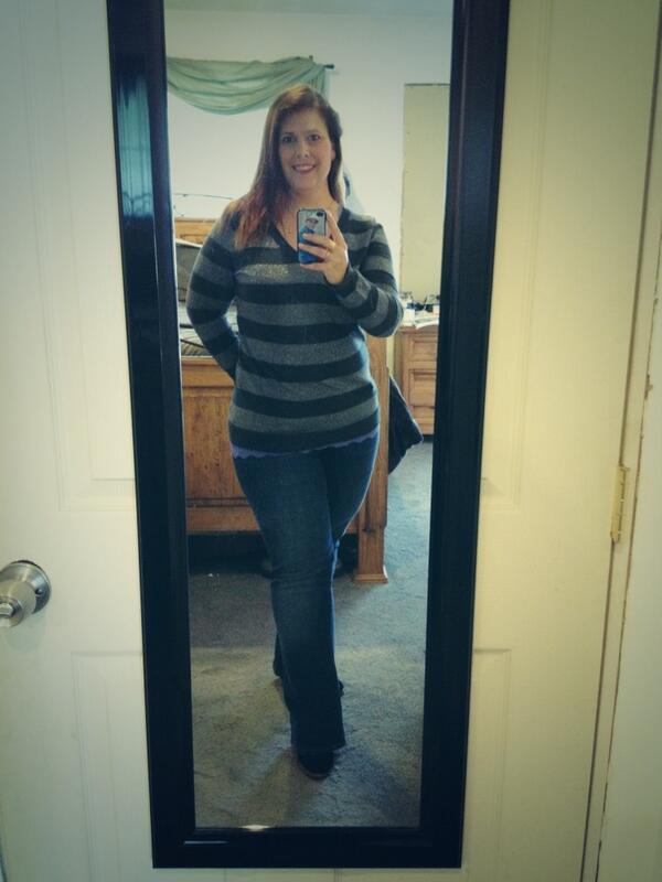 Twiligurl's tweet photo. 39 pounds down now. Over halfway to my goal. http://t.co/TeR8BYADLJ