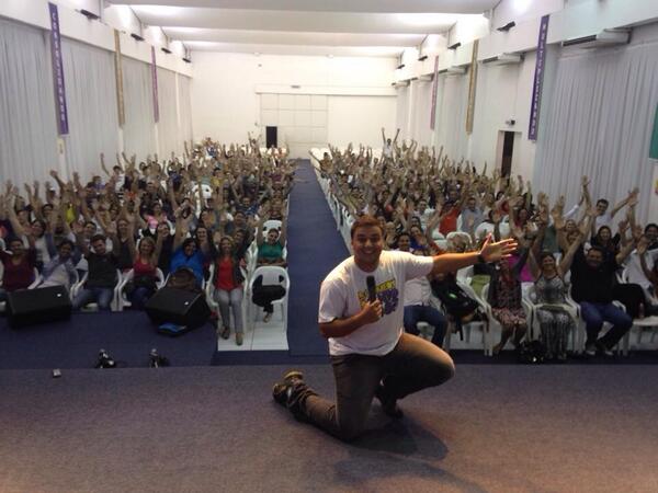 Rejoes_sp's tweet photo. Paulo Zamparo na Rejoes. Foi muito bom! http://t.co/ktBx8r6X4q