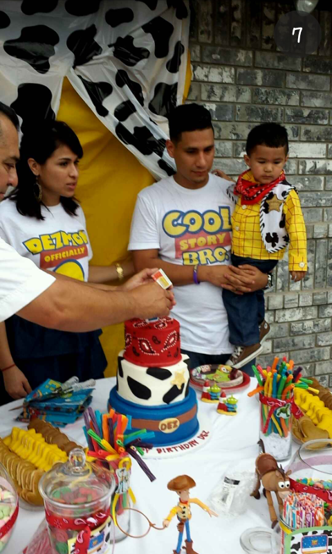 kickass_carol's tweet image. Happy birthday DEZ (: #immissingout