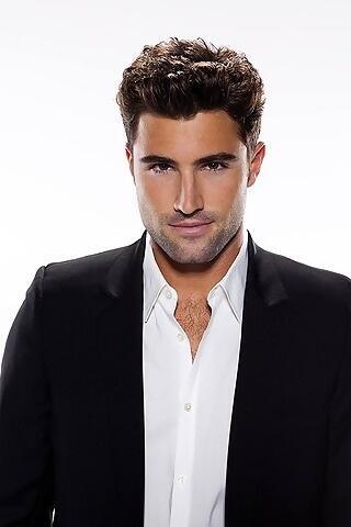 ItsLadyBoners_'s tweet photo. Jenner. 😍 http://t.co/c22EhTmpBe