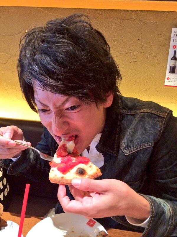 Hikakin ヒカキン Youtuber ギャルの聖地109に向け 腹ごしらえ中 ヒカキンは行きません Http T Co Wb8trnpyel Twitter Hikakin ヒカキン Youtuber ギャルの聖地109に向け 腹ごしらえ中 ヒカキンは行きません Http T Co Wb8trnpyel Twitter