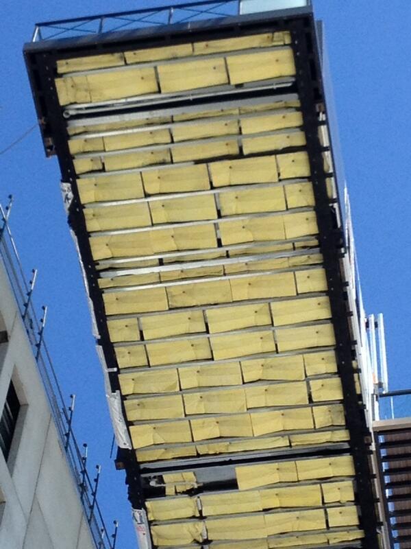 urbancomau_'s tweet image. Services underneath the Modules #unitised #building