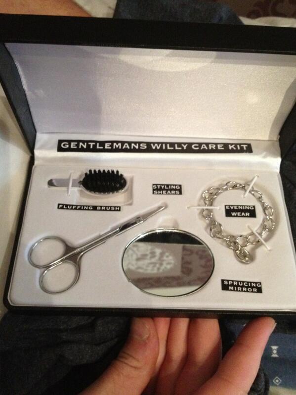 jackduffell's tweet photo. Thanks for my present @eleanormarier #manscape http://t.co/0bCzh0rz7P