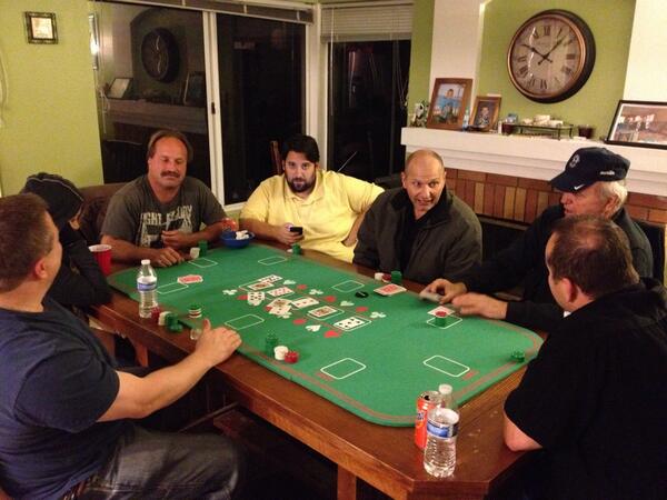 karmal82's tweet photo. #poker http://t.co/CnVSWI4Bfy