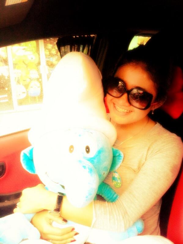 mega_amoiii's tweet photo. My Smurfff :* http://t.co/JJhe9Vne4b