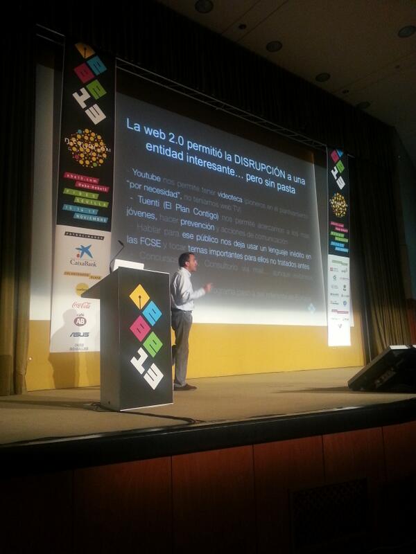 En la ponencia <a href="/policia/">Policía Nacional</a> muy interesante su comunicación 2.0.