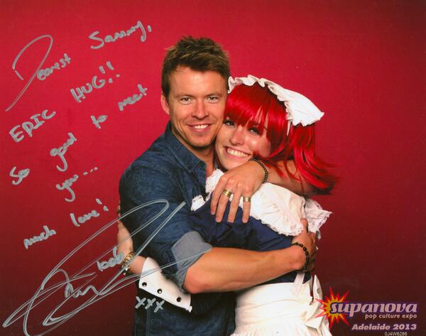 sammy_101_'s tweet photo. @ToddJLasance Thanks for making @SupanovaExpo super awesome! Hope you enjoyed the con!! (&amp; thanks for the epic hug) x http://t.co/7hGmcf5es0