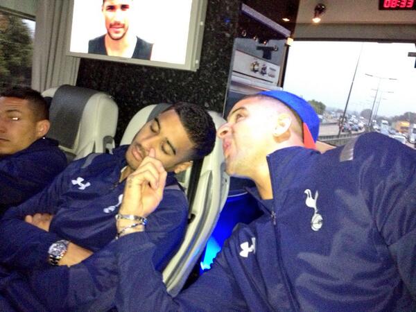 kylewalker2's tweet photo. Also a big happy birthday to my brother @Knaughts88 hope u have a good one #happybirthday http://t.co/AtMGKF5zM8