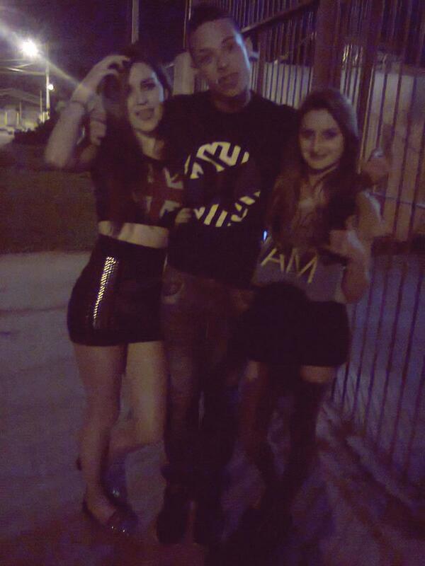 Karine_alles's tweet image. Nãao troco por nada &amp;lt;3  #feia #deloco #bebados #lindos #sqn #diriças #meus &amp;lt;3