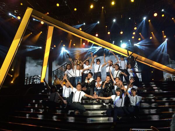 Oh_My_English's tweet image. What did you think of #AzhaelAF #Azhael 's performance? Let us know! #AF2013