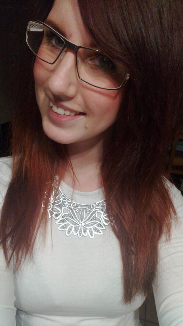 ttickan's tweet photo. #Glasögon #Snygg? #Jadetycker jag #Sexii #Check! http://t.co/3Nni3IoQNj