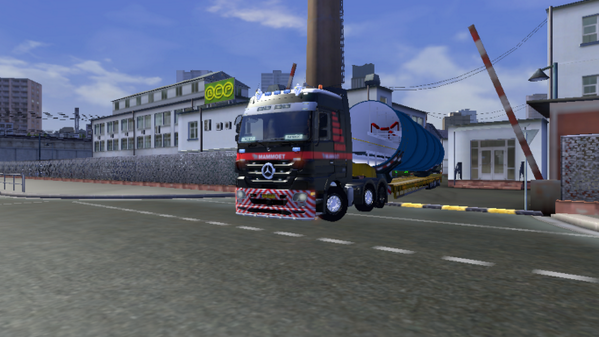 ETS2PICS's tweet photo. #oversizeload #ets2 #mammoet birminhang #england to calais #france http://t.co/64DutraDmt