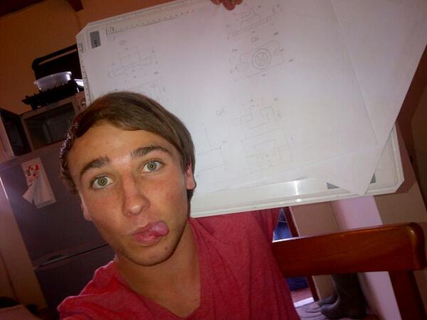 WesleyMerrick's tweet photo. Studying for my last Module b4 its PARTY PARTY this Holiday!  @PoppyIsMyName #SelfieSunday http://t.co/M0S3EFXLYf