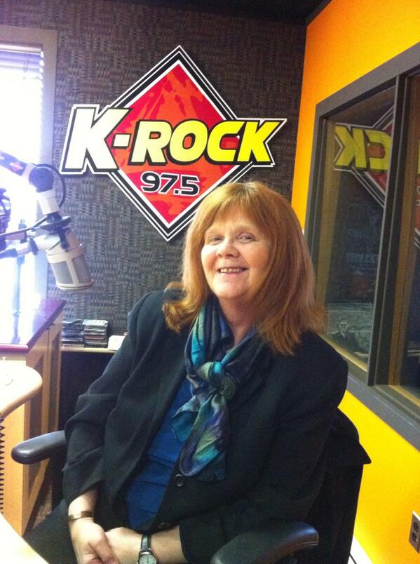 SamWhiffen's tweet photo. Chatting with Mary Barry @HomebrewShow @975krock http://t.co/07CKUIqELU