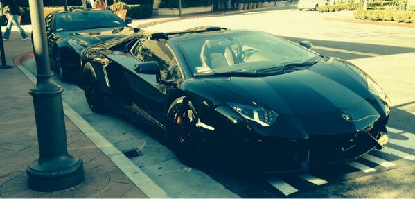 EUwerks's tweet image. Spotted in Orange County. Lamborghini Aventador. #Lamborghini #aventador  #supercars
