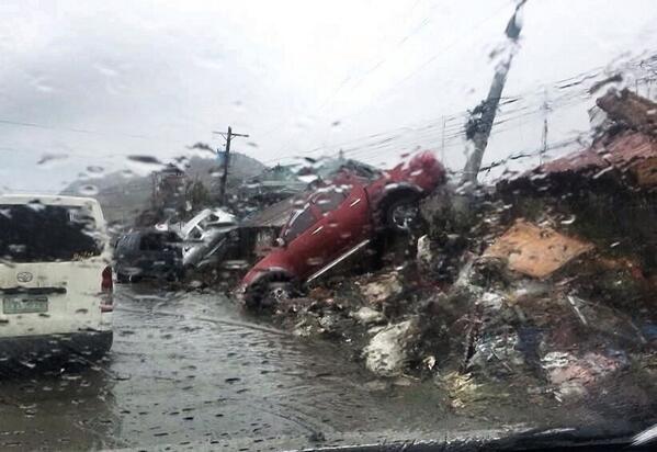 viaje_royale's tweet image. 314kph of winds did this . #typhoon #Haiyan #helptacloban