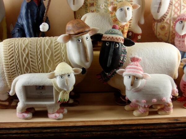 DaInPrag's tweet image. Heute war nur Nebel in Prag… Ist wieder Mützen-Zeit