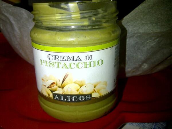 erikabeyes's tweet photo. Crema al pistacchio di #Bronte, kill me please. #alicos http://t.co/IY72vcAWXr