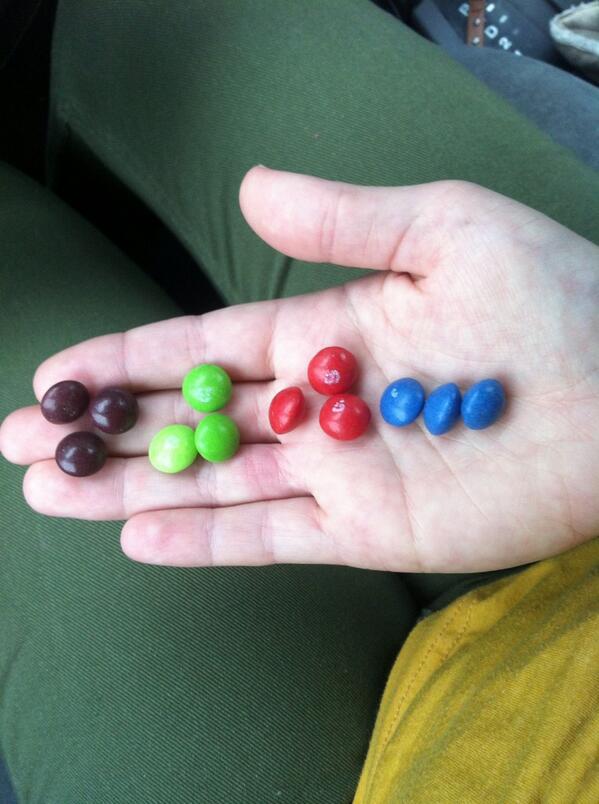 ginnyk18's tweet image. Anyone else do this? #samecolors #sameamounts #ocdproblems