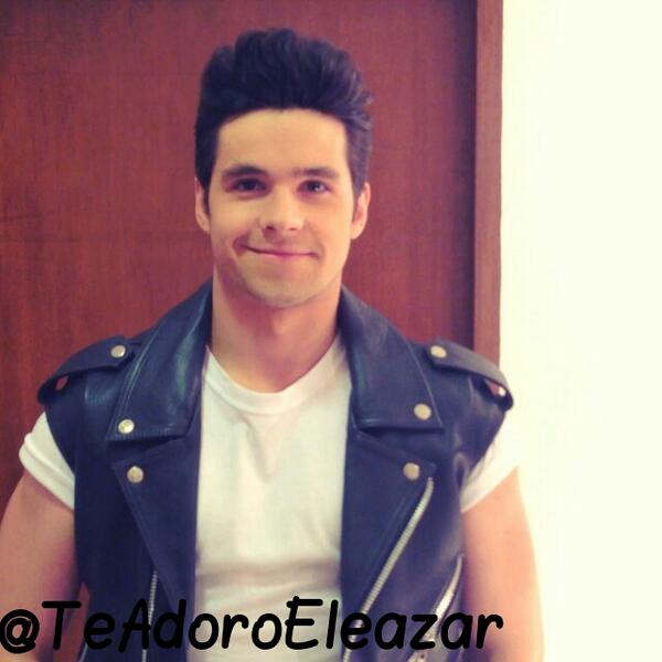 SoyTeamDanny's tweet photo. “@TeAdoroEleazar: @eleazargomez33 #DannySeco !!! :) http://t.co/aUZX68R5YZ”// #TeamDanny