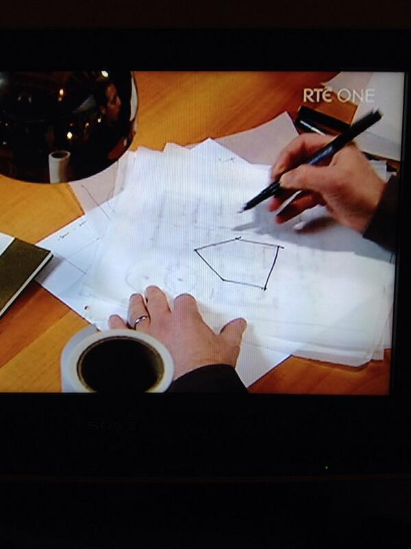 iamsockmonster's tweet image. Tee hee RT @acatisacat   Dermot Bannons #groundbreakingDesign for a family house. Room to Improve.