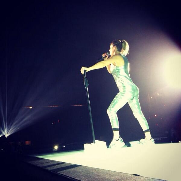 MarroneEmma's tweet photo. Grazie ANCONA!!! Grazie ANCORA! http://t.co/HumOL9fPem