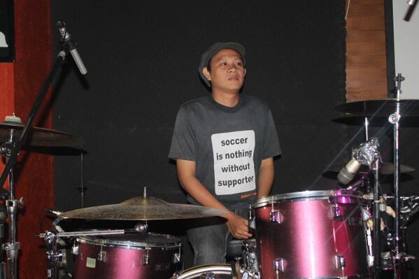 MB_Reggae's tweet image. Drumer kite @donimentalbaja