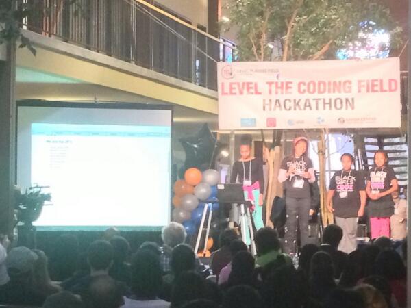 fredrickl's tweet image. Team &quot;JKs&quot; demoing their anti-bully app and reppin&apos; @BlackGirlsCode #levelthecodingfield