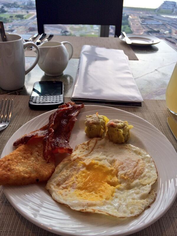 psready's tweet image. An east meets west breakfast. Chicken Siew Mai with a good old fashioned fry-up #whynot #wheninrome