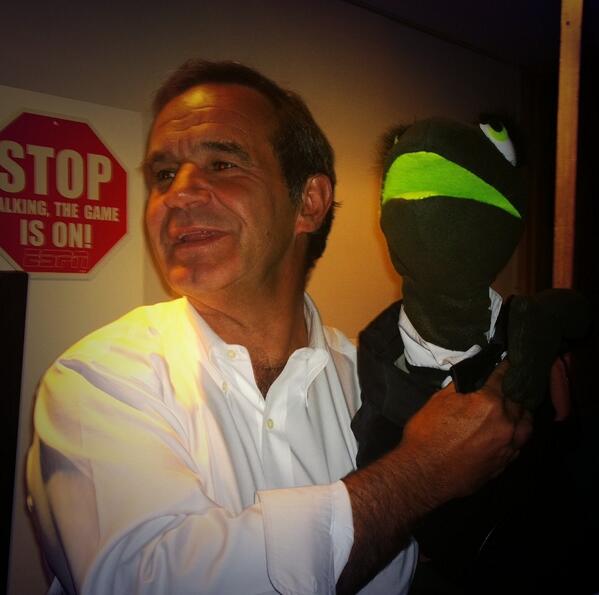 laranadarwin's tweet photo. Ganó el big boss!!! Quiero puro llorar!!!!! Grande #Allamand !!! http://t.co/JOKeXcTO77