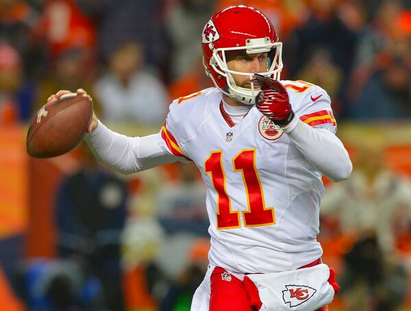 Alex Smith with a 6 yard touchdown pass to Dwayne Bowe. KC 7 DEN 10. #KCvsDEN #SNF