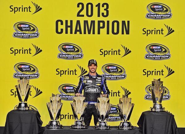 pixelcrisp's tweet photo. .@JimmieJohnson’s #sixpack 

#letsgo http://t.co/nugRdsxwqF