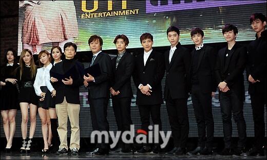 BZUkUqpCIAEoxS8.jpg:large