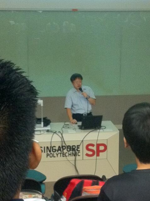 HarveyWaIIbangr's tweet photo. I love my lecturer http://t.co/s5BscEGiSO